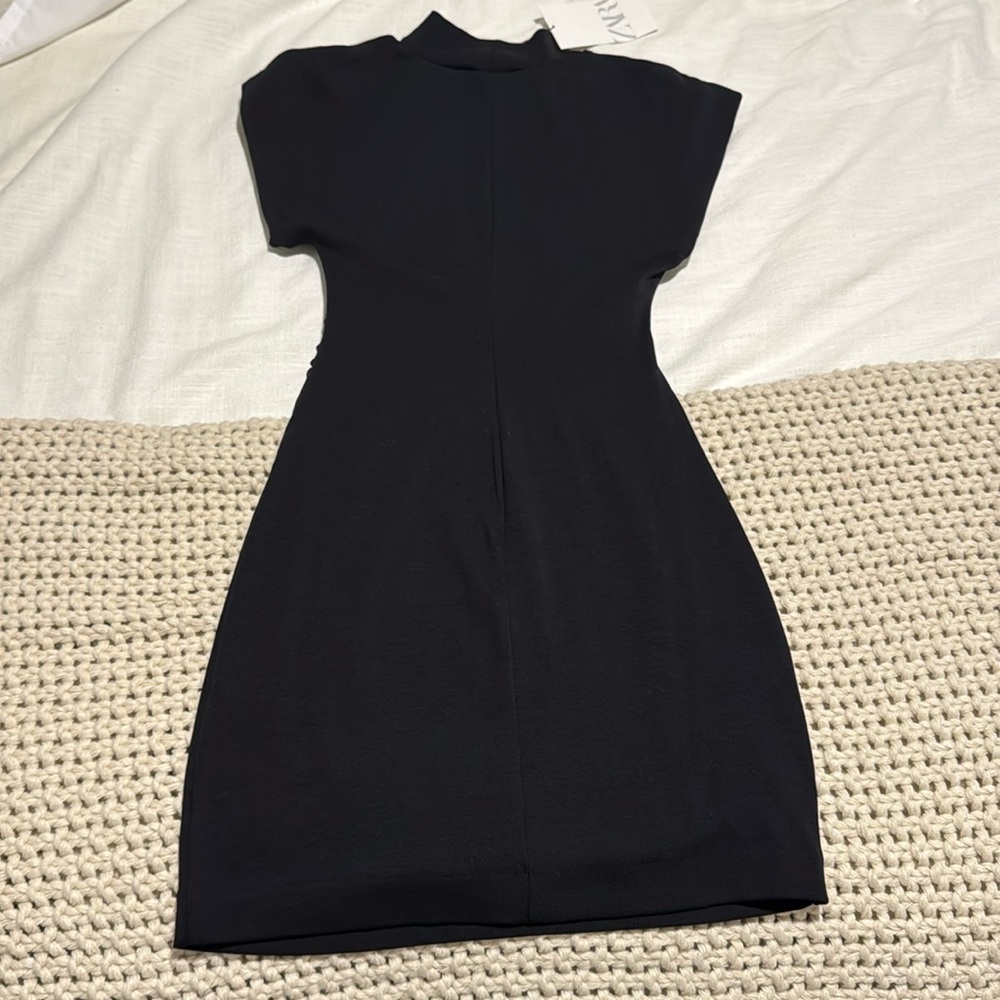 Zara fitted dress with ruching NWT - Picture 5 of 5